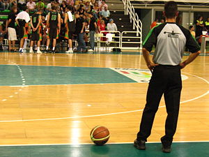 arbitro_de_baloncesto arbitro_de_baloncesto