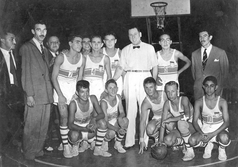 Asociacion Mitre campeon argentino sub 15 de basquet, torneo Evita 1953