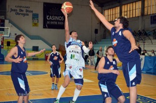 APORTE. Eduardo Gamboa integra el equipo tucumano