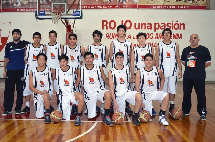 VENCEDOR. El U19 del Club Cicilista Olímpico de La Banda logró el primer puesto en el Torneo Regional