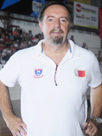 DISERTANTE. Daniel "Loro" Maffei.