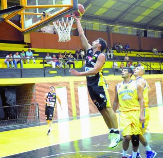 NIVEL ELEVADO. Jerónimo Solórzano, esencial en el funcionamiento de la “T”.