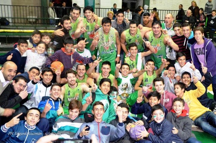 CARNAVAL DEL "VERDE". Asociación Mitre ya es campeón en la ex Liga C