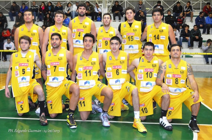 Un meritorio 2° lugar consiguió Talleres de Tafí Viejo, que cayó ante Asociación Mitre 93-80, en la finalización del Campeonato Argentino de clubes del NOA. Con la de esta noche es la cuarta vez que "los leones" quedan con las ganas de campeonar en el torneo que da un lugar al torneo federal (ex Liga B). Nunca lo pudieron concretar. Hoy fue ante Mitre, en el 2007 perdió la final con Independiente de Sgo. del Estero, en el 2009 con Central Córdoba (Tuc.) y en el 2011 perdió la serie 2-1 con Alberdi en el torneo provincial. Ese año, el Comite del NOA decidió que cada provincia juegue un torneo propio, ya que había 4 plazas al flamante Torneo Federal, que empezó a organizar la CABB (antes lo hacia la Asociación de Clubes).