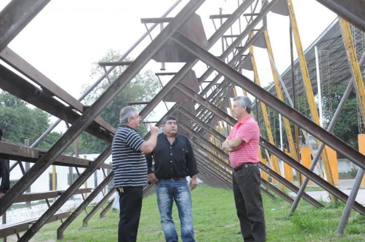 EL ESTADIO. El “león” taficeño cuenta con instalaciones cómodas y seguras para jugar al básquet. Ese deporte es la prioridad