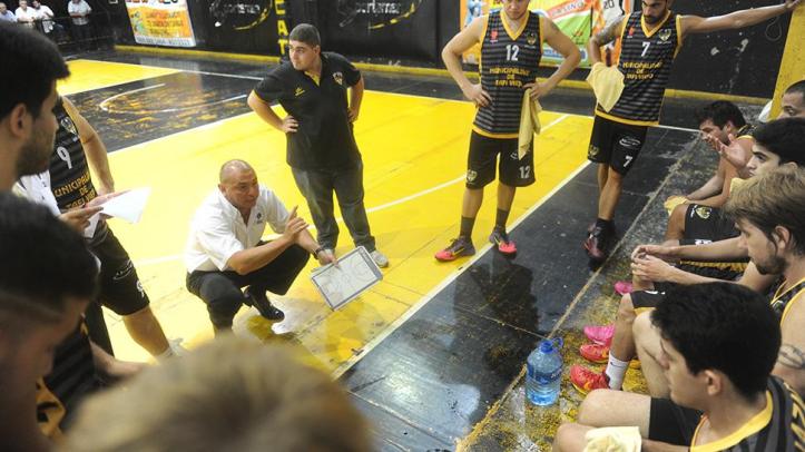 REPUNTE ANÍMICO. Mario Vildoza destacó que su equipo va con la moral alta a Goya. 