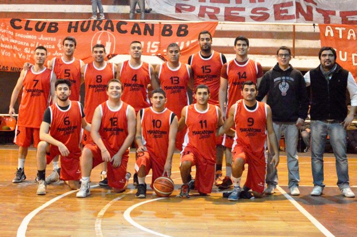 Huracán BB logró su tercer triunfo en fila y quedó en soledad con el liderato del Torneo capitalino, al cabo de la tercera fecha que se cumplió parcialmente