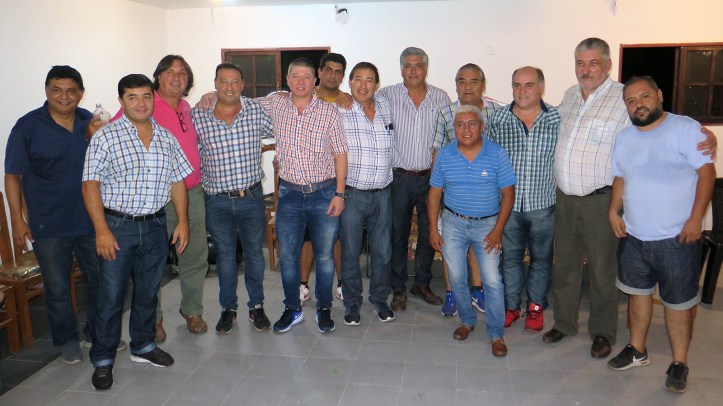 Representantes de los Clubes ganadores de la votación